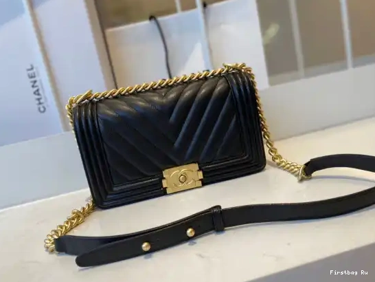 First Bag Ru 25CM BOY CHANEL 20CM BAG 0508